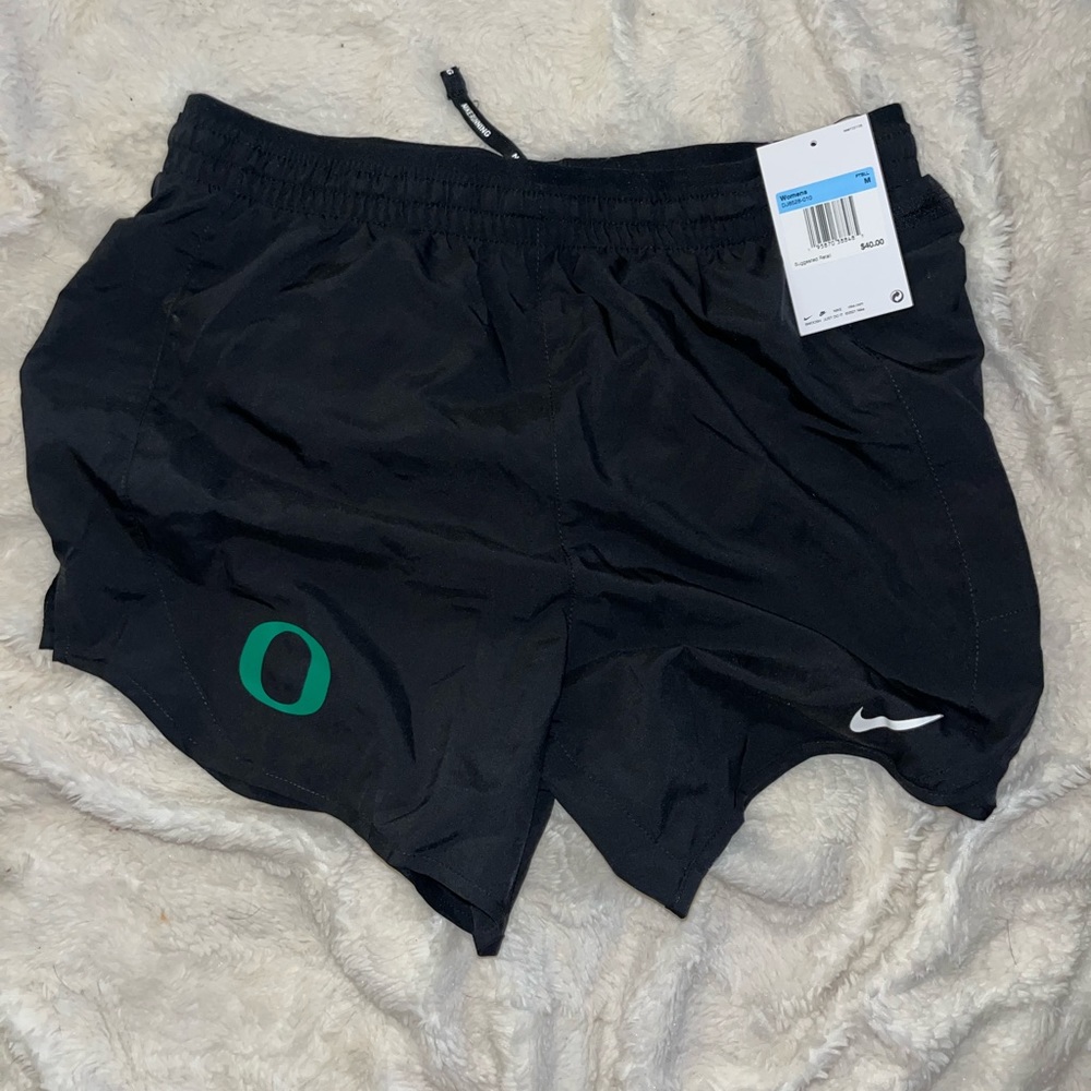 nike oregon running shorts